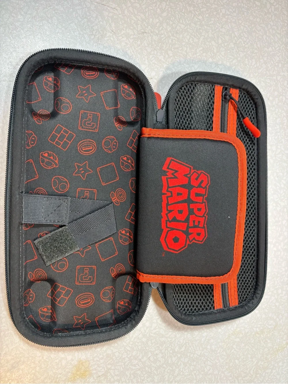 Super Mario Bros. Red Silicone Shell Carry Case